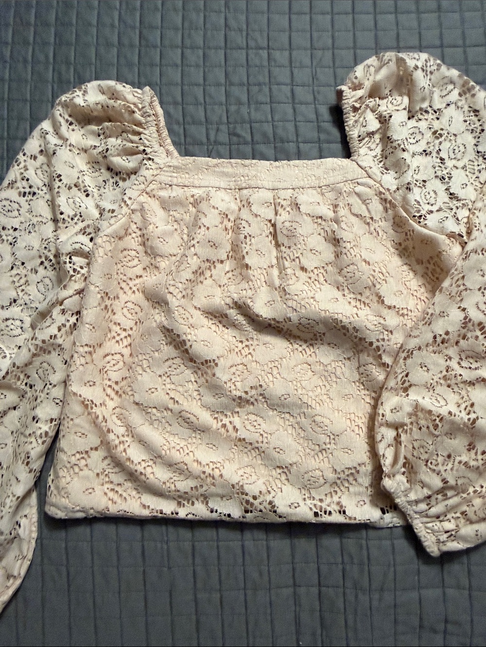 Abercrombie kids size 13/14 Lace Puff-Sleeve Square Neck Top - blush pink nwt